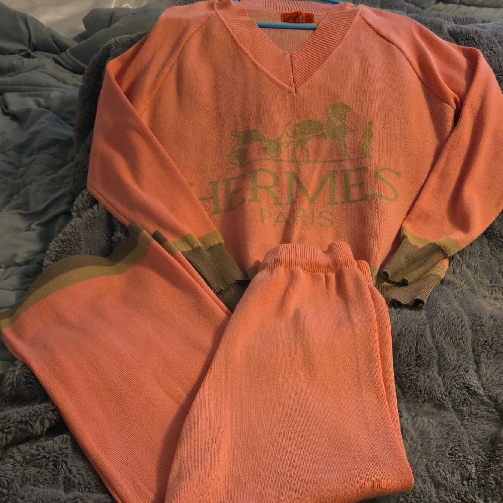 Pink and Green Set with V-Neck and Long Sleeves